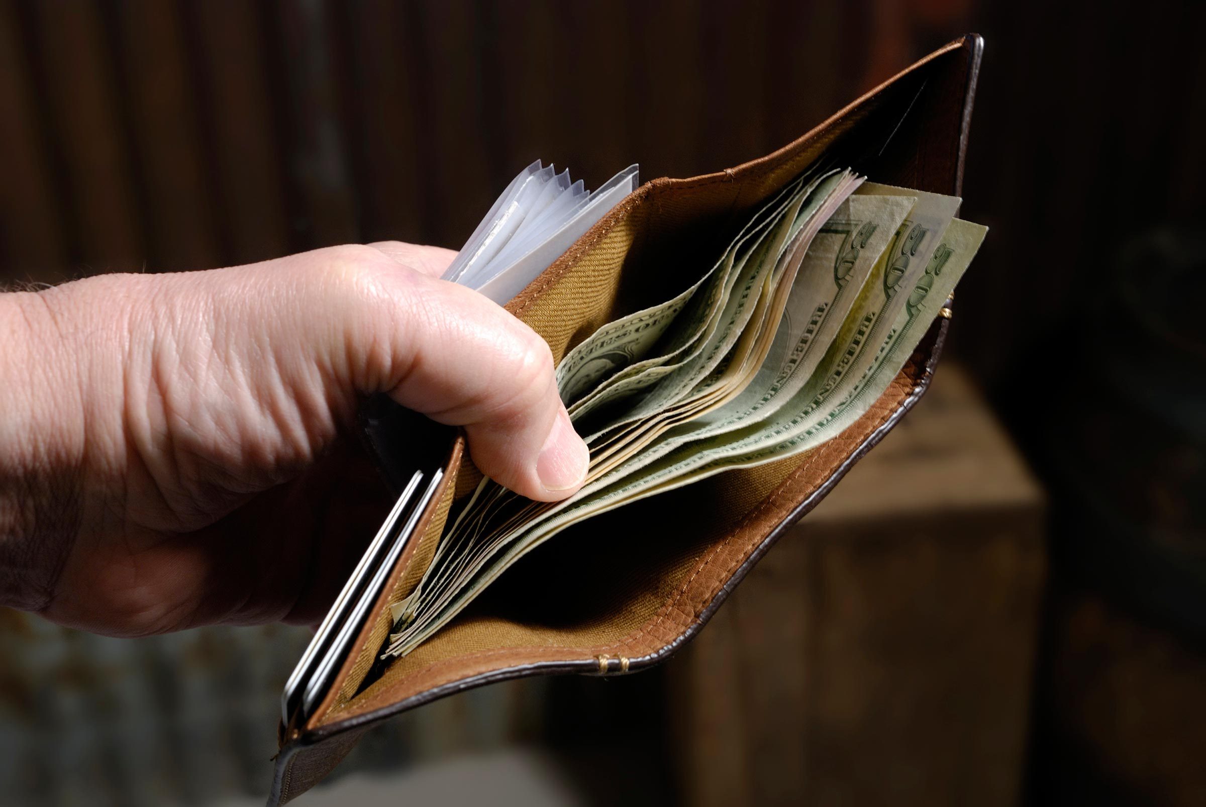 13 things your pizza guy wont tell you ready to pay