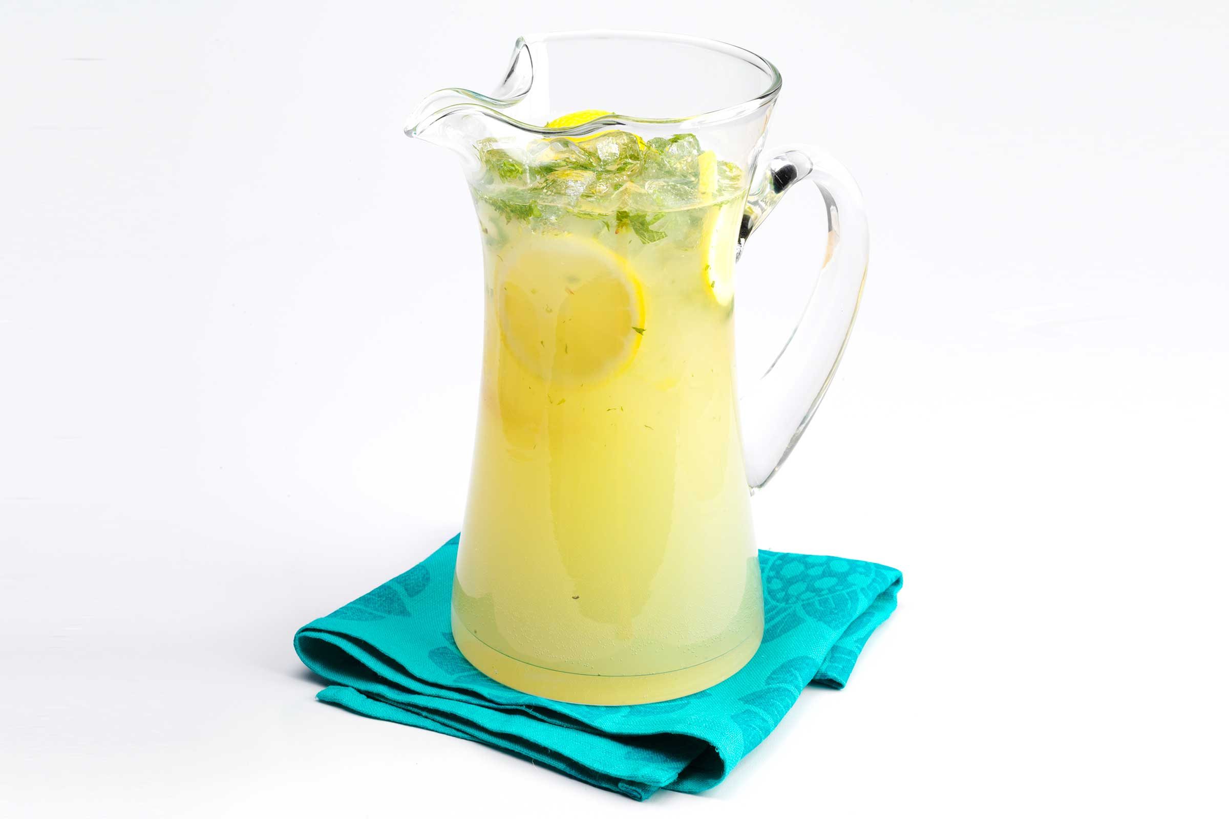 lemonade-Lemon-Mint-Spritzer
