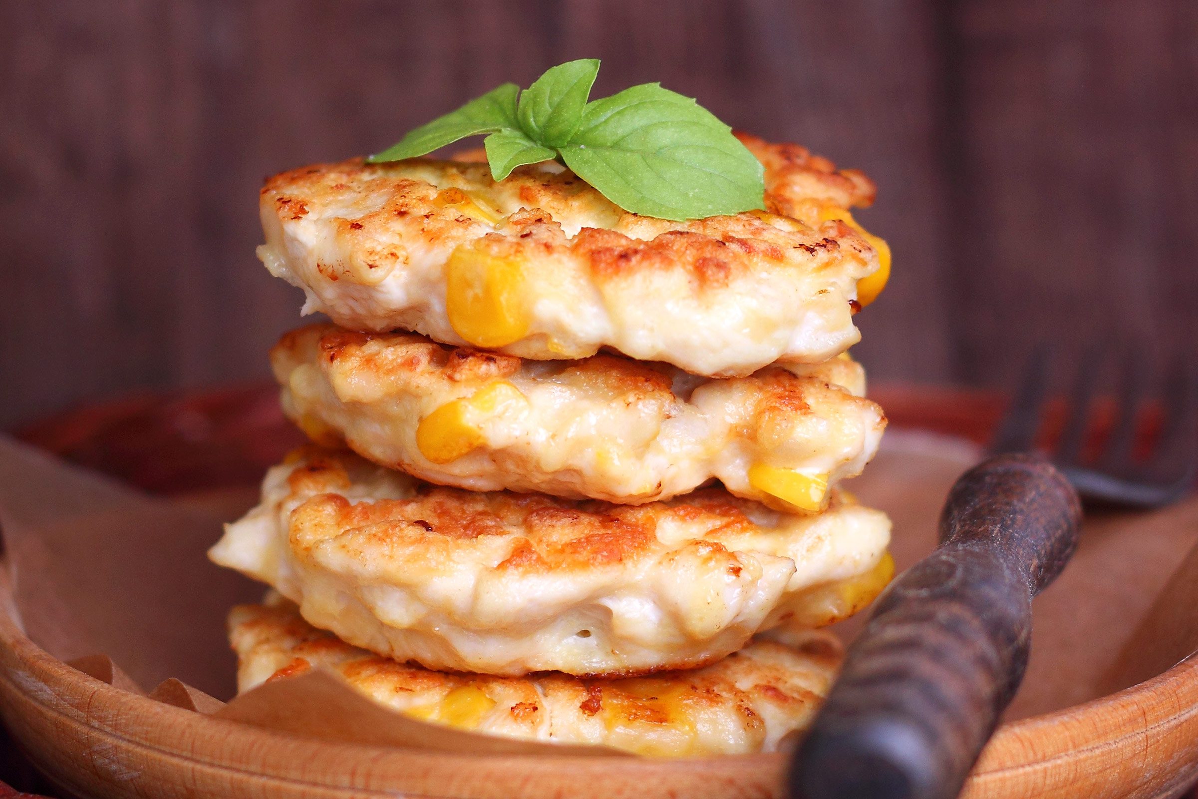 make pancakesd elicious corn cakes