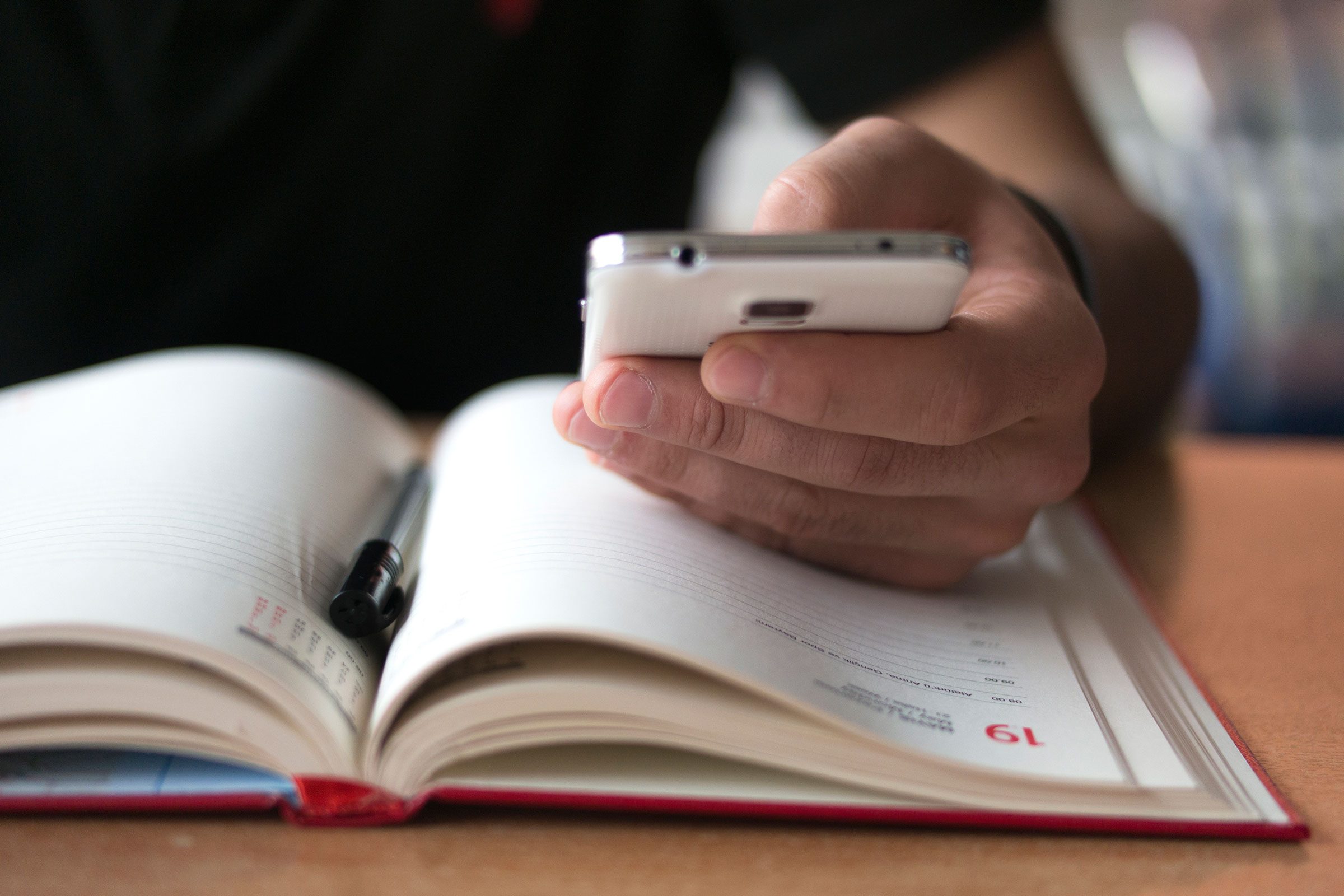 4_organized_phone_Ridvan-çelik