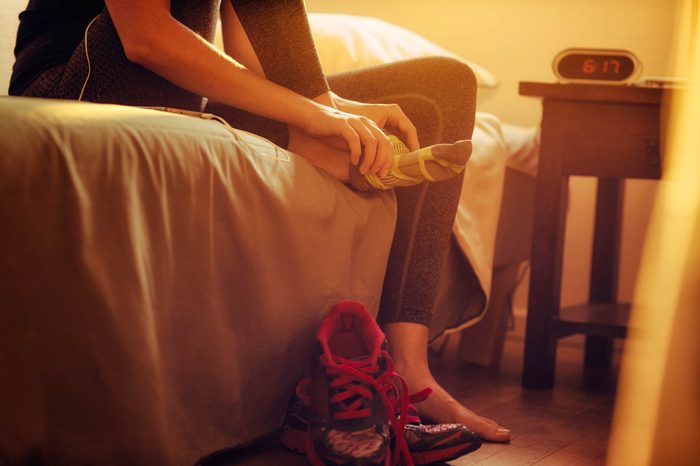 04_Wrongsize_Ways_Your_Sneakers_Are_Sabotaging_Your_Workout_