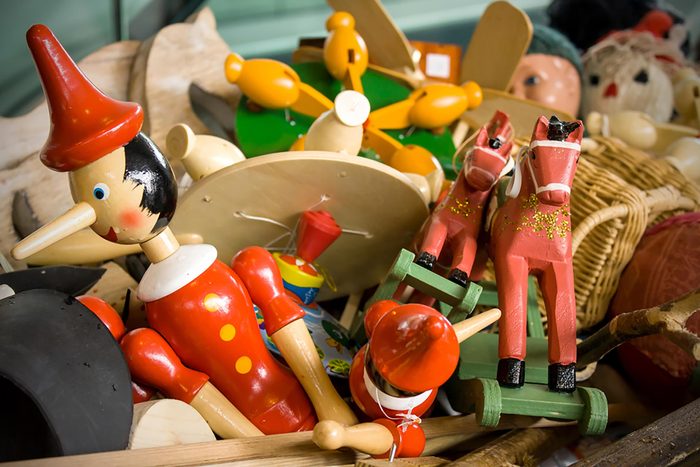 toys
