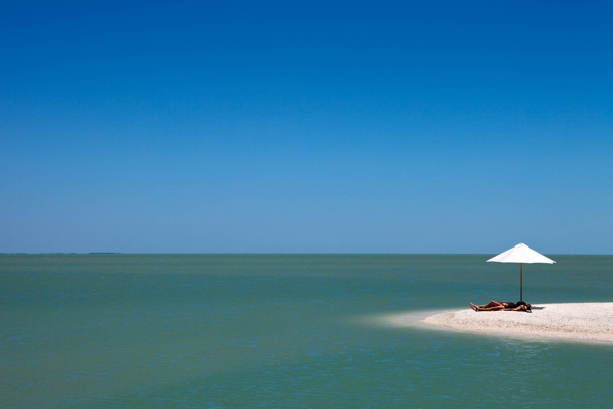09_Beach-Umbrella-(sand-bar-south-of-Marco-Island)