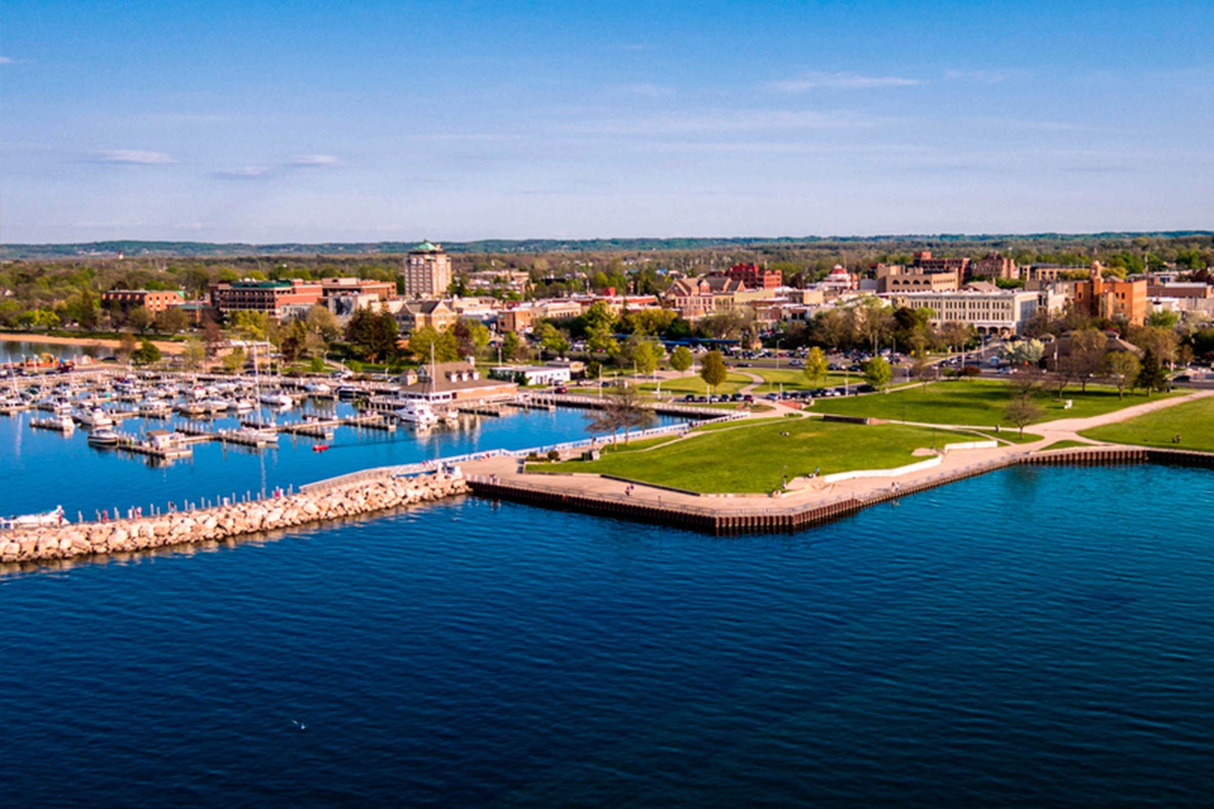 Best-Summer-Weekend-Getaways-You'll-Want-to-Book-This-Second