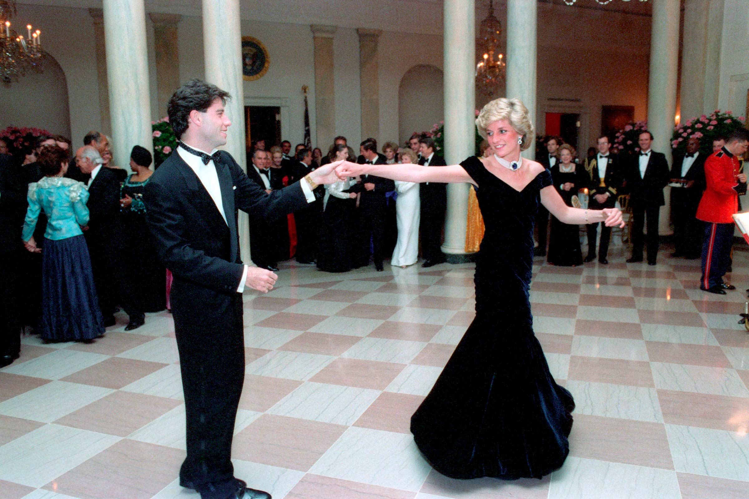 The-Most-Stunning-(But-Rarely-Seen!)-Photos-of-Princess-Diana