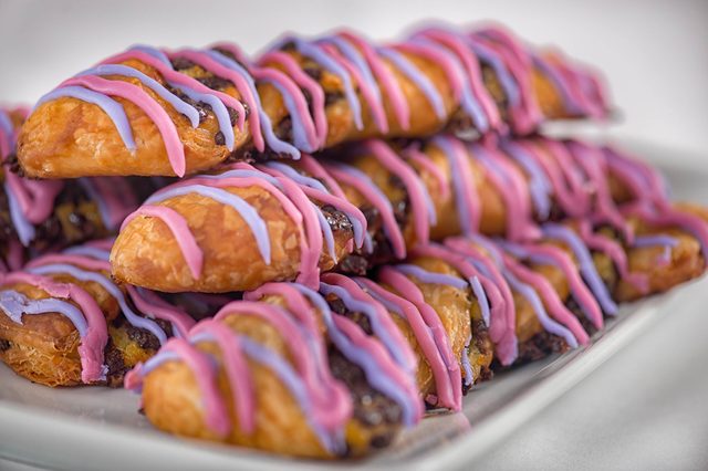 10-cheshire-new-tastes-you--have-to-try-at-walt-disney-world-courtesy-walt-disney-world