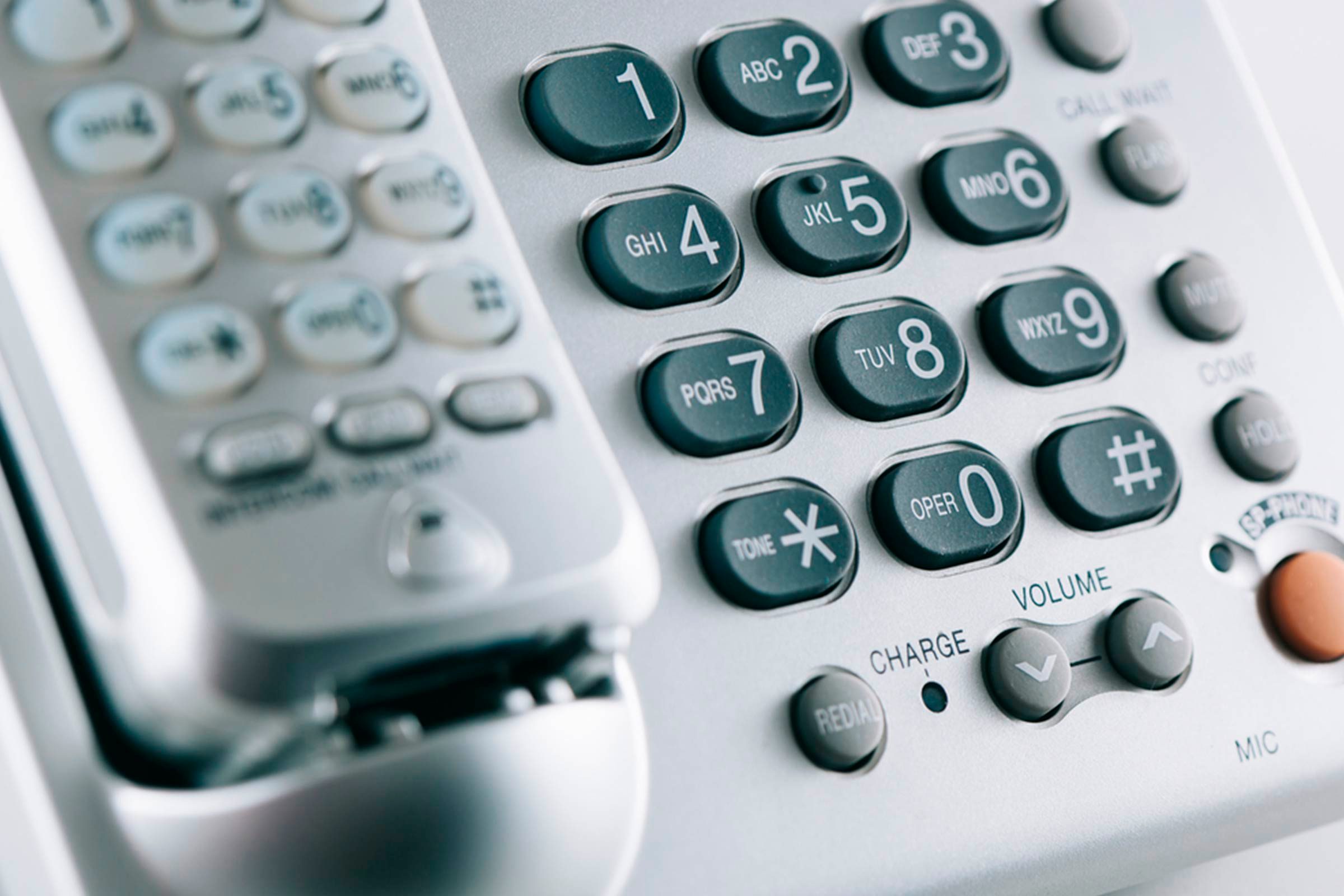 02-call-These 29 Things 2000s Kids Will Never Understand Will Make You Feel Old as Heck_276447773-kurk