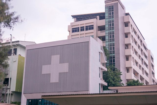 18-hospital-Things An Identity Thief Won't Tell You_