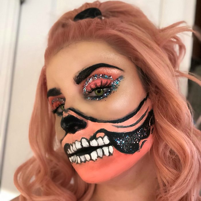 peach skull make up