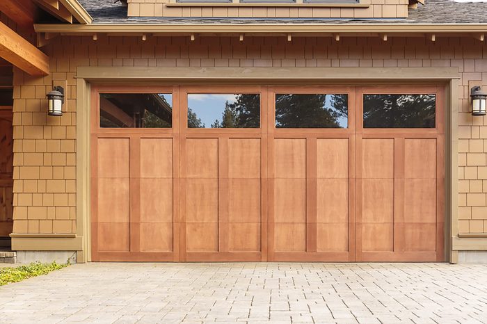 Garage-door