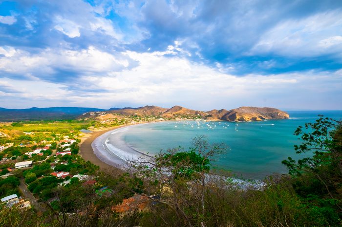 San Juan Del Sur Nicaragua Beach Beautiful View Sky Tourism Tourist Destination Pacific Ocean Rocks Rain Forest Jungle Tourist Tourism Destination Tropical Paradise Travel Outdoor Landscape Backround
