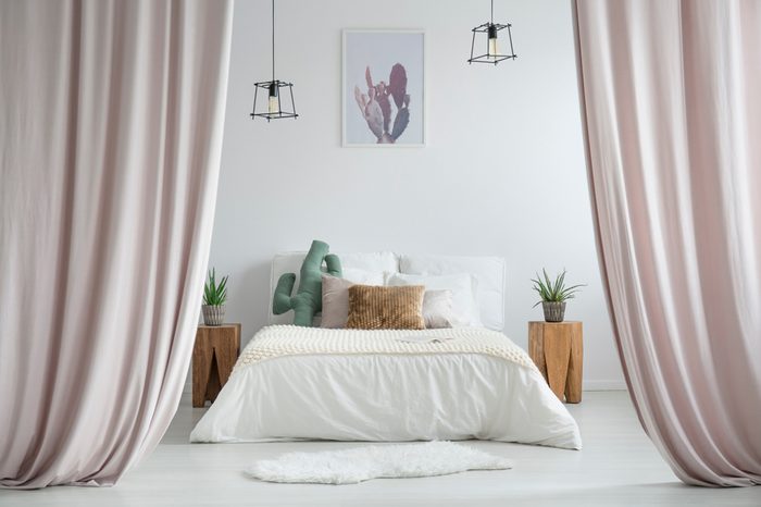 add voluminous accessories home decor ideas