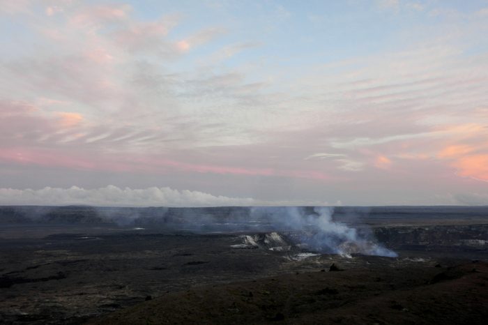Hawaii volcano national park Kilauea crater caldera