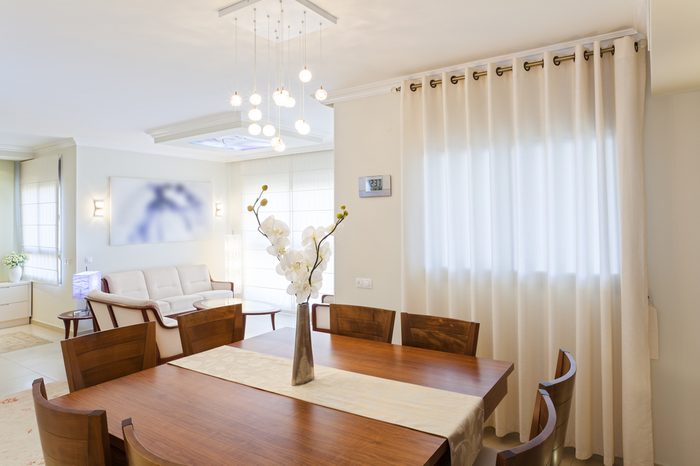 give the illusion of higher ceilings interior design on a budget