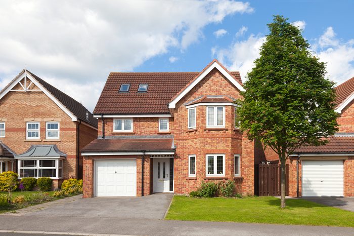 New english detached houses