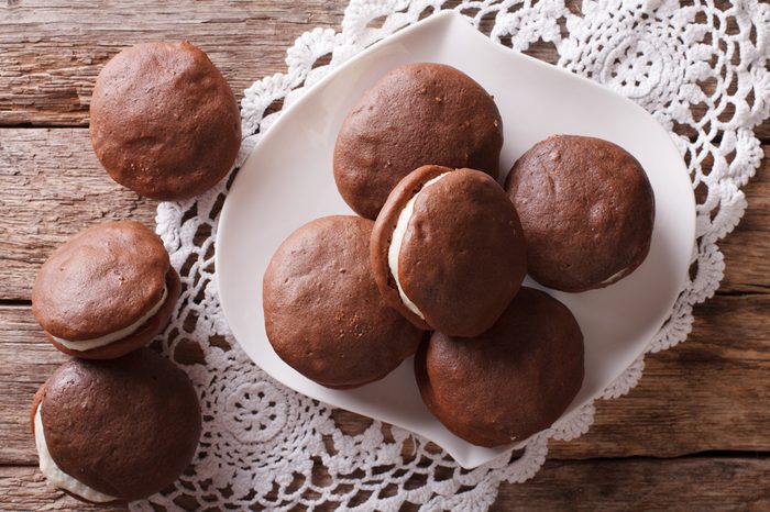 American cakes Whoopie pie close-up on the table. horizontal view from above