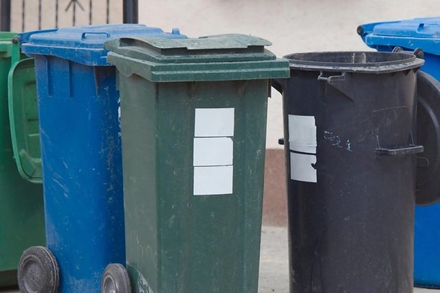 The 35 Things You Don’t Know You’re Doing That Make Your House a Target for Burglars