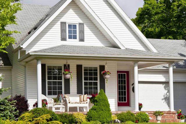 The 35 Things You Don’t Know You’re Doing That Make Your House a Target for Burglars