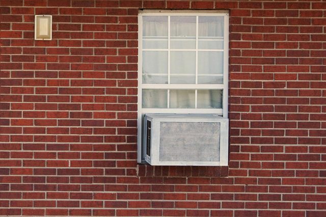 The 35 Things You Don’t Know You’re Doing That Make Your House a Target for Burglars