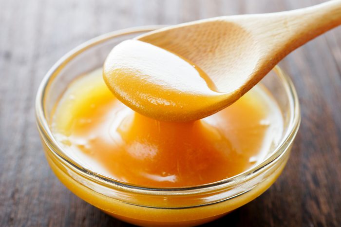 Manuka honey. Superfood.