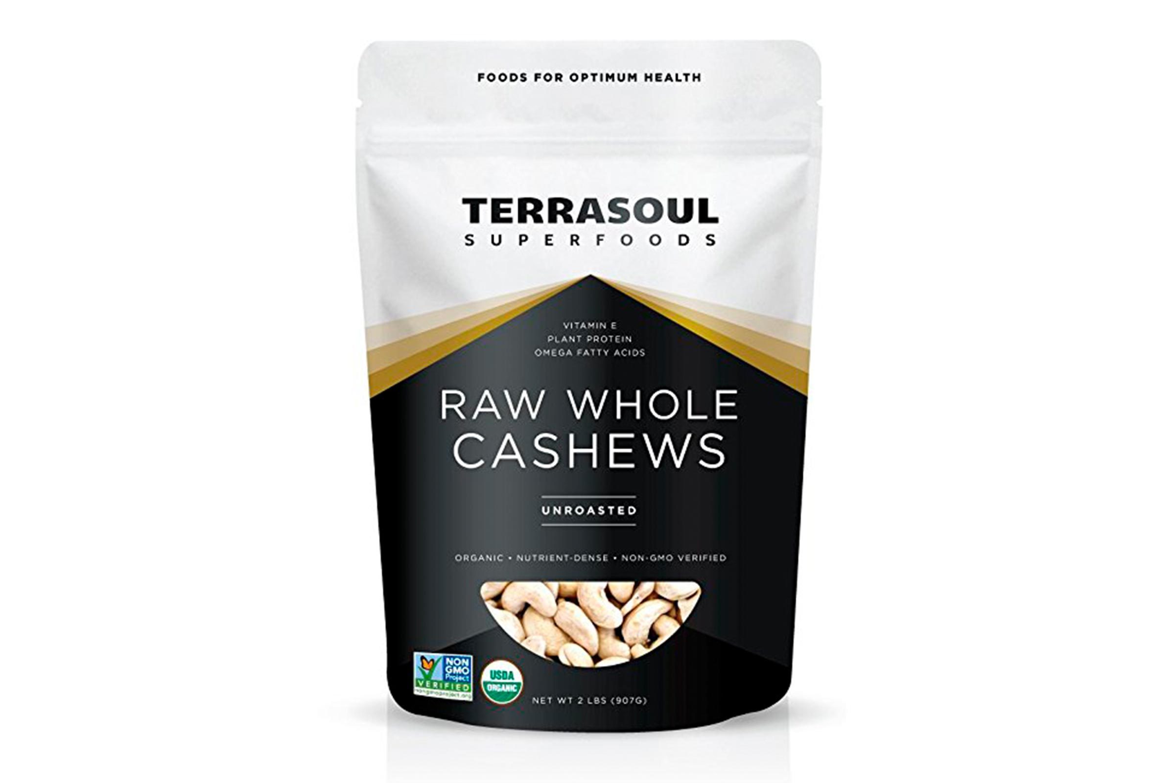 Raw cashews