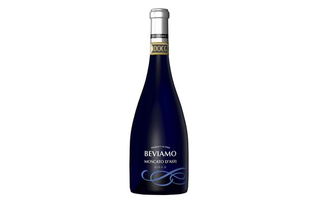 Dark blue wine bottle labeled "BEVIAMO MOSCATO Dâ€™ASTI D.O.C.G," Product of Italy, against a plain white background.