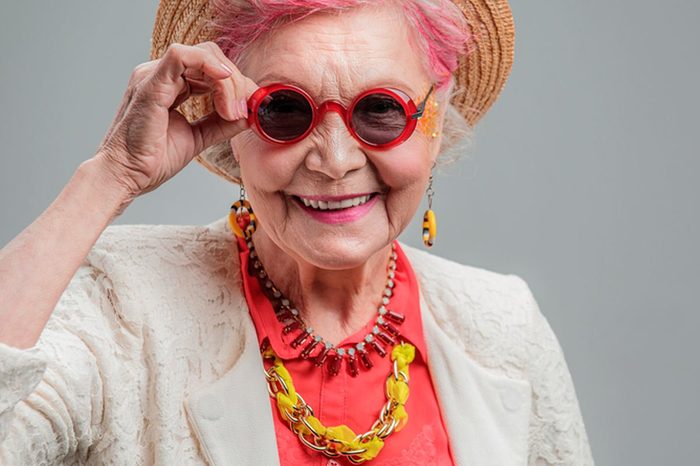 shutterstock_594164888-lady