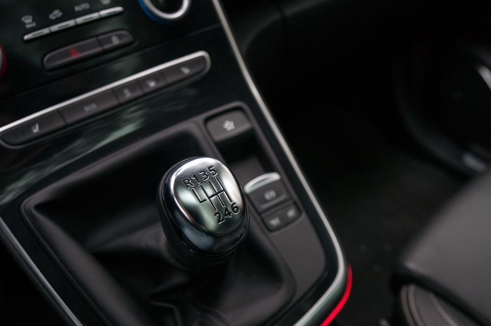 Manual gear shift lever in the new car.
