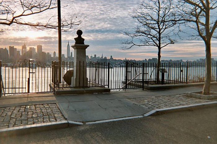 Studio Apartment Minutes Away from Times Square