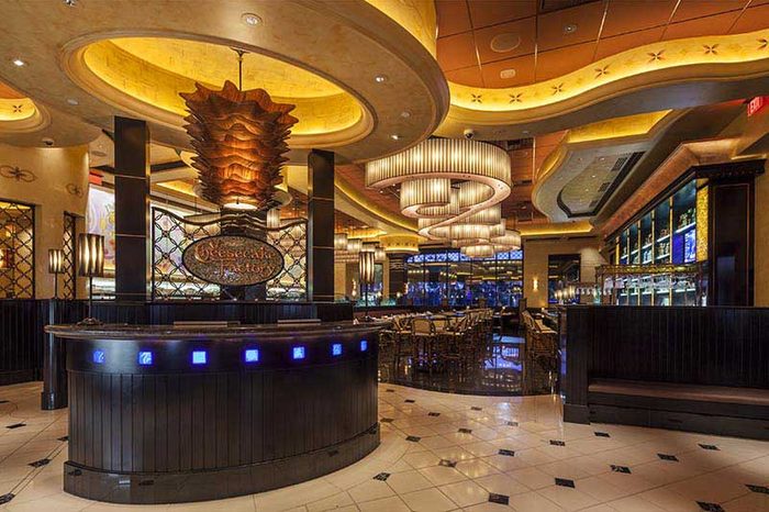 cheesecake factory front desk