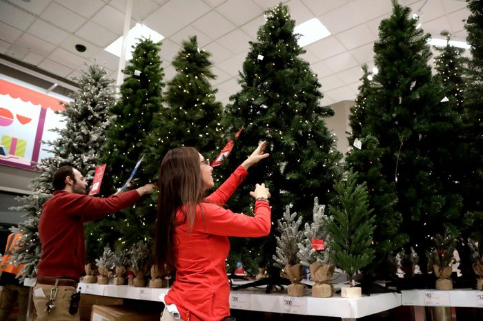 Earns Retailers, Bridgewater, USA - 15 Nov 2018