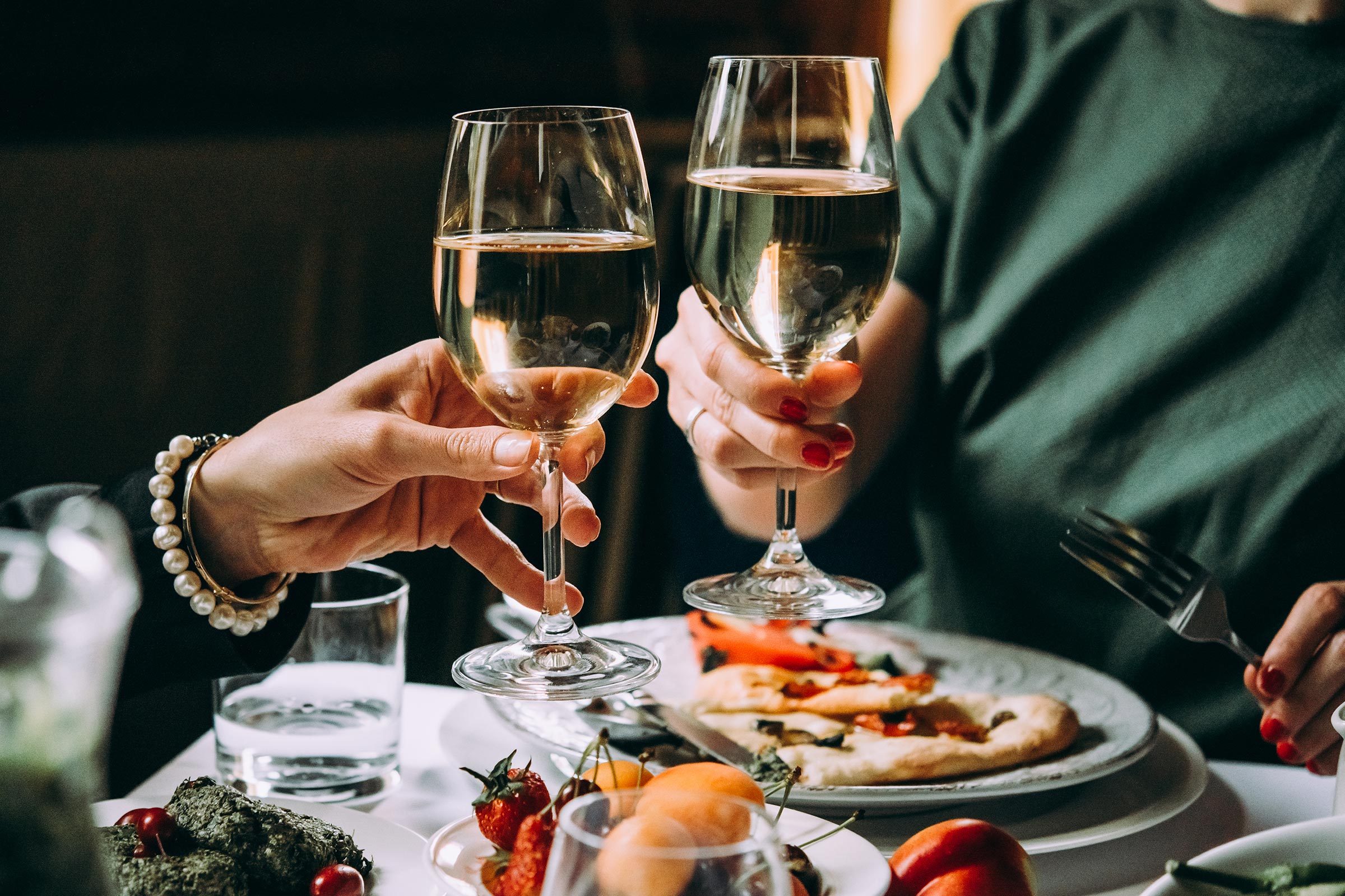 25 Etiquette Mistakes You Need to Stop Making by 30