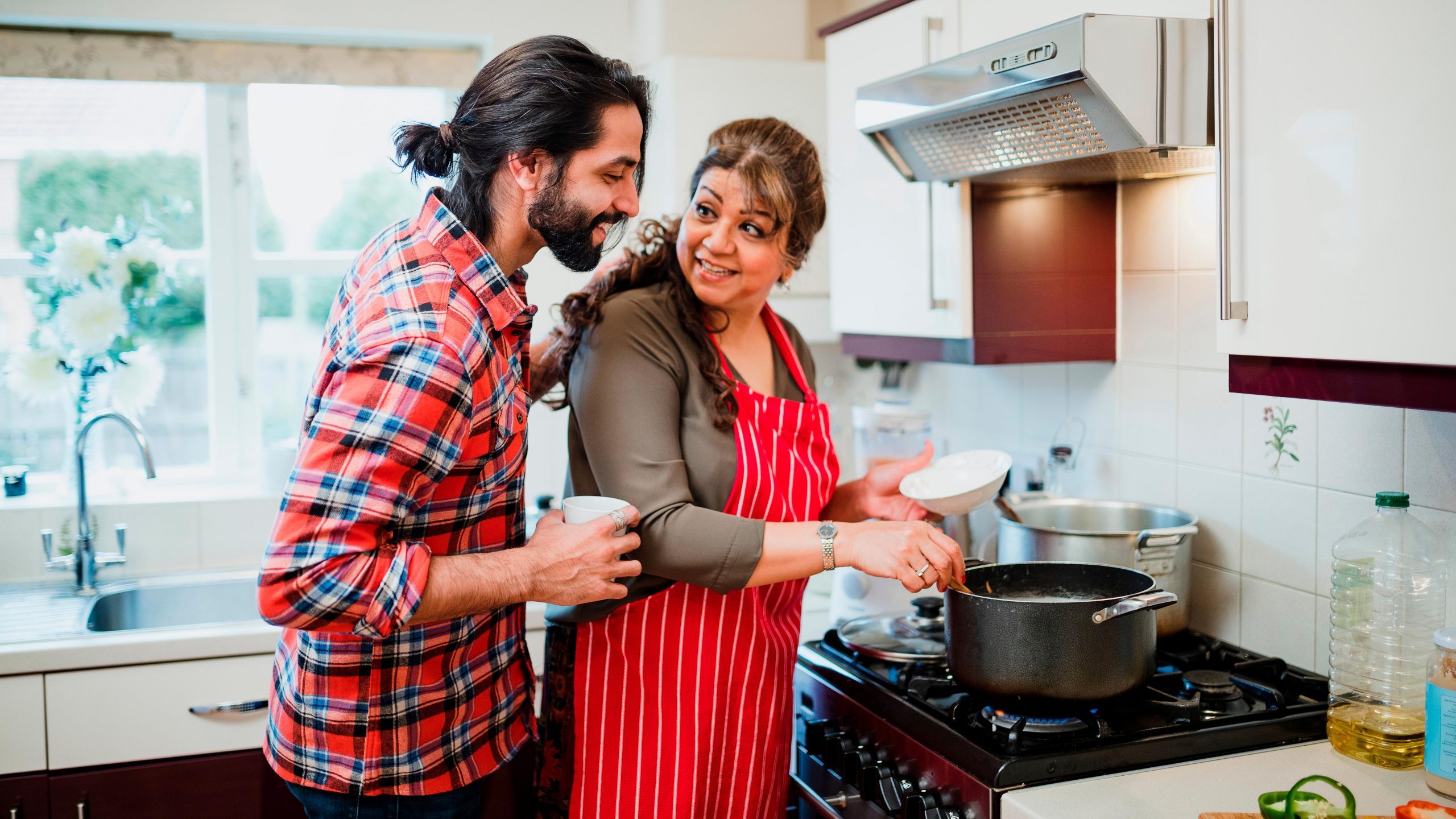 8 Pieces of Advice to Take From Your Parents and 7 to Forget