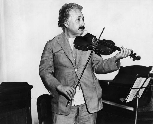 Einsten Plays Violin