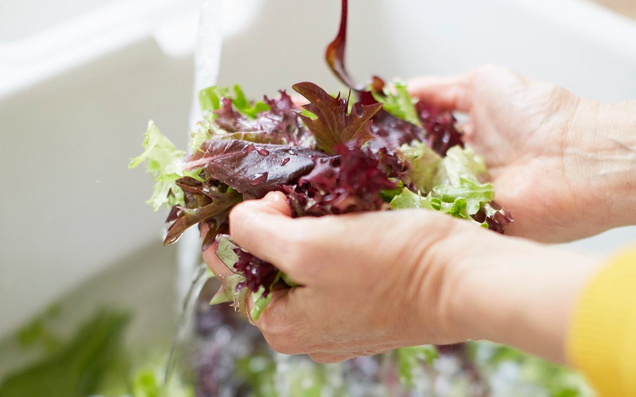 How to Wash Salad Greens (And Why You Absolutely Should)