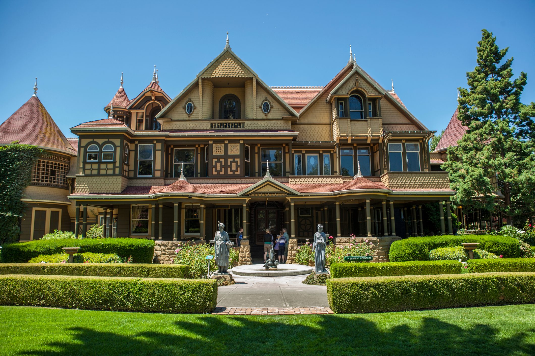 Winchester Mystery House