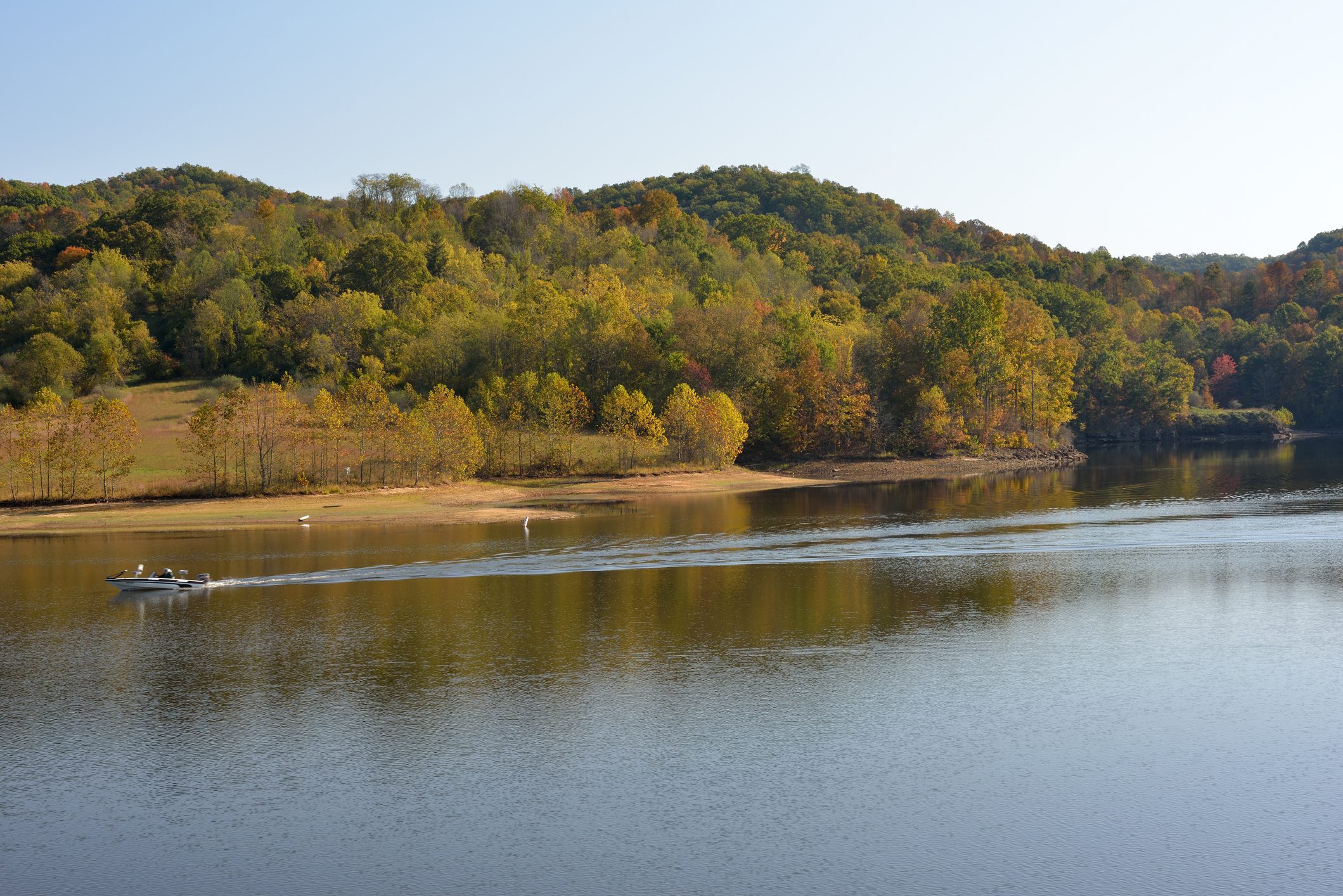Scenery at Stonewall Jackson Lake State Park