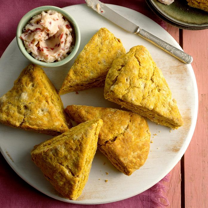 Pumpkin scones with berry butter