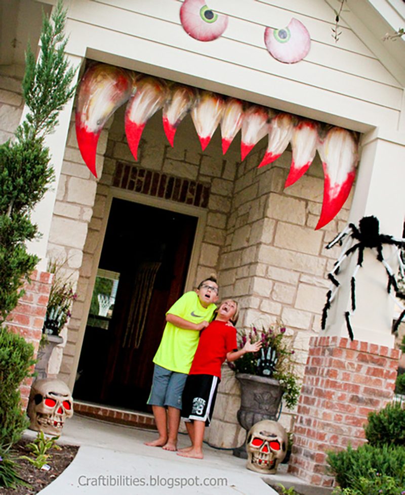 Monster House Decoration