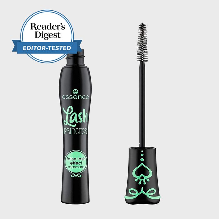 Mascara stands opened next to a detached brush, labeled 