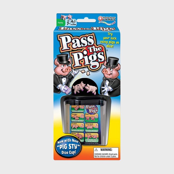 Game box features cartoon pigs wearing tuxedos, holding dice. Text reads 