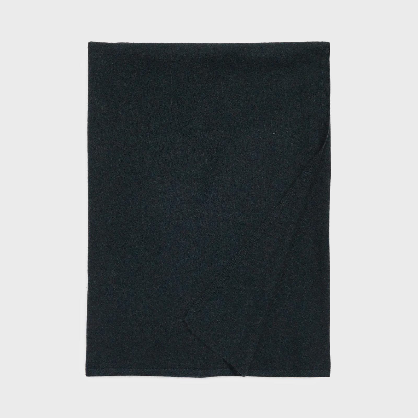 Cashmere throw blanket