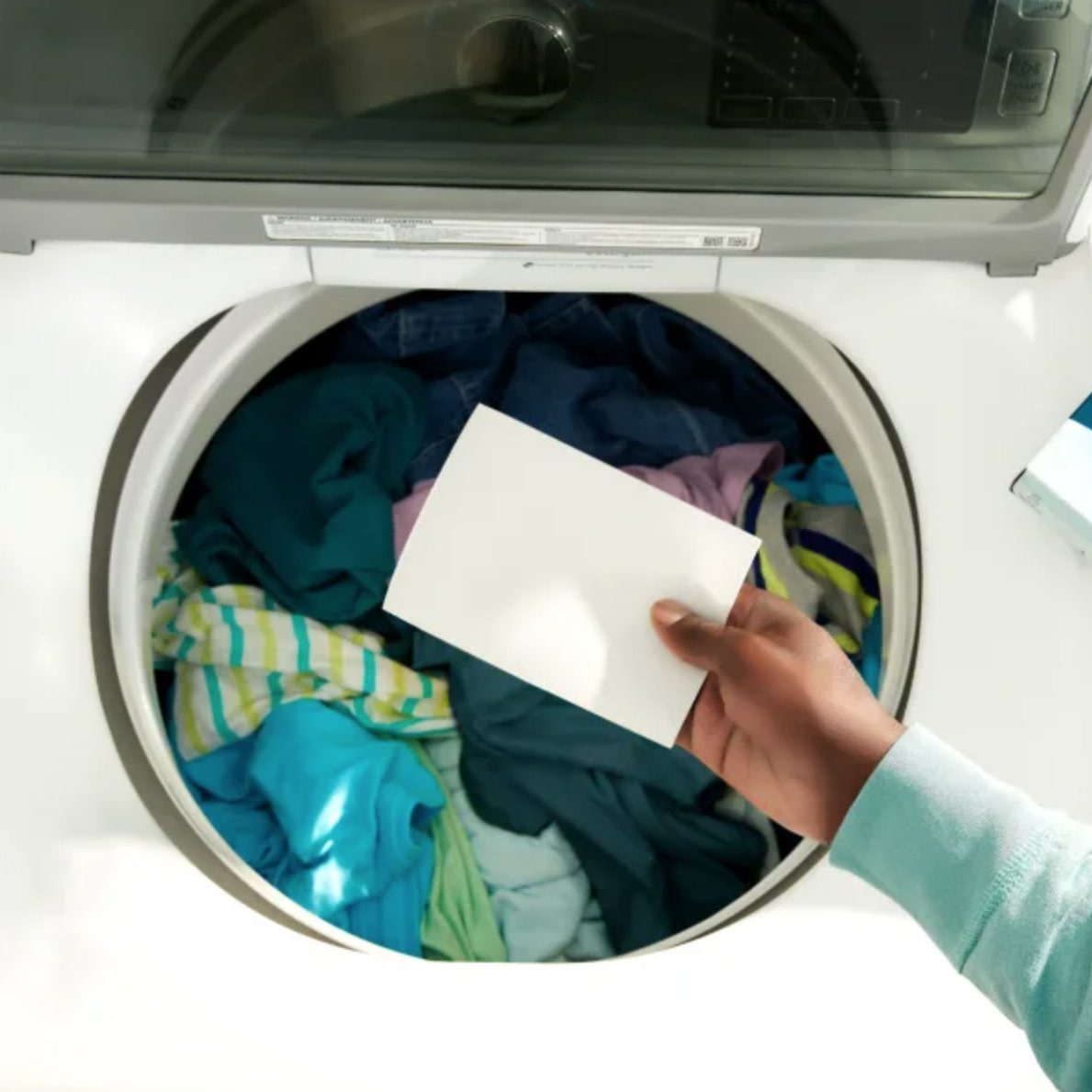 I Tried Laundry Detergent Sheets to Substitute Laundry Pods—Here’s How it Went