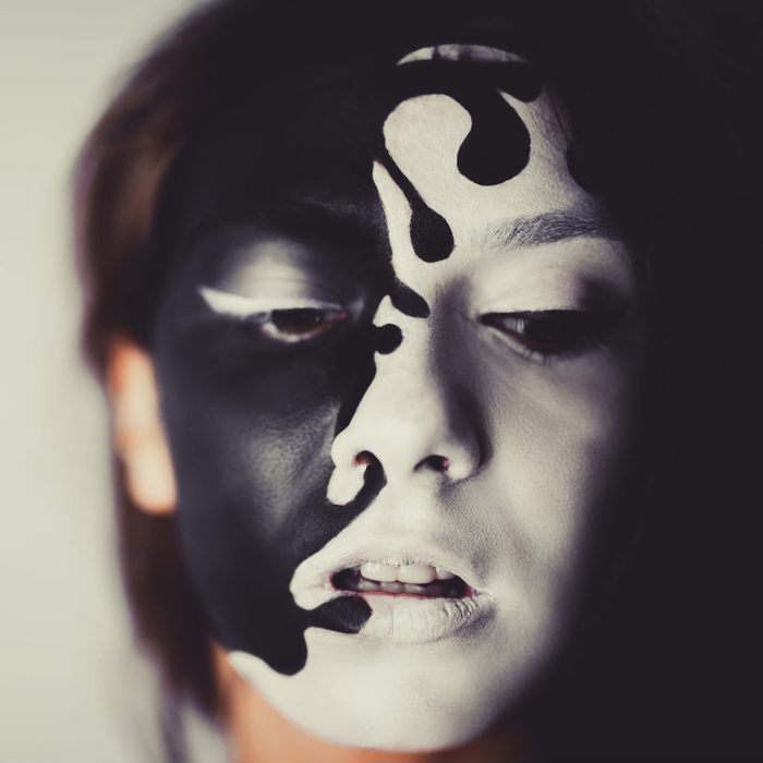 black and white halloween face paint makeup