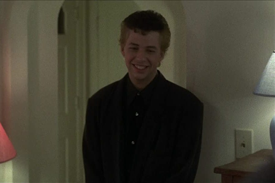 The Cat In The Hat Knows About Halloween Ecomm Via Amazon.com