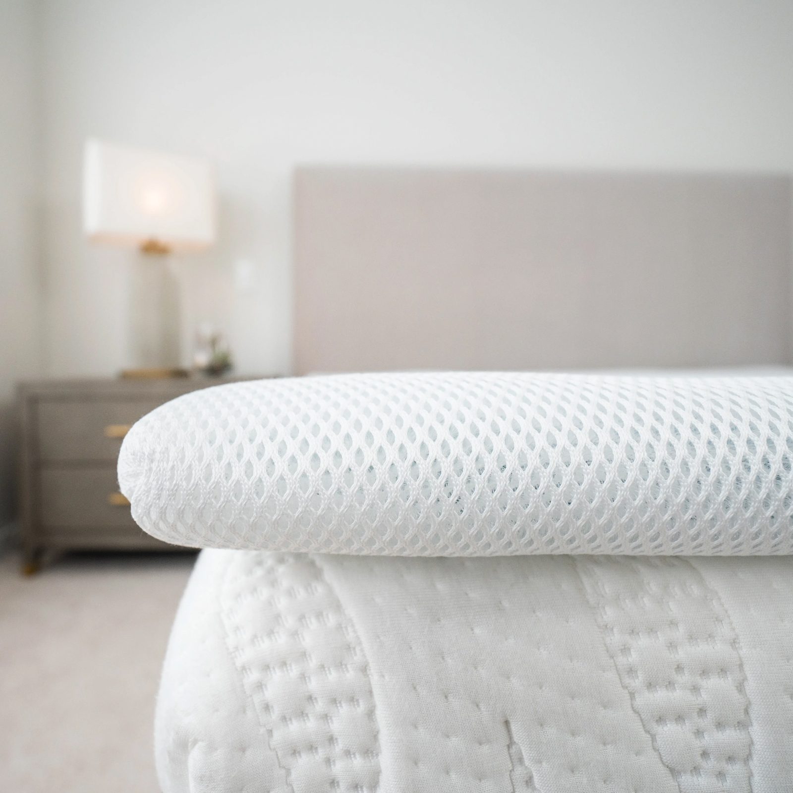 Perfectly Snug The Smart Topper