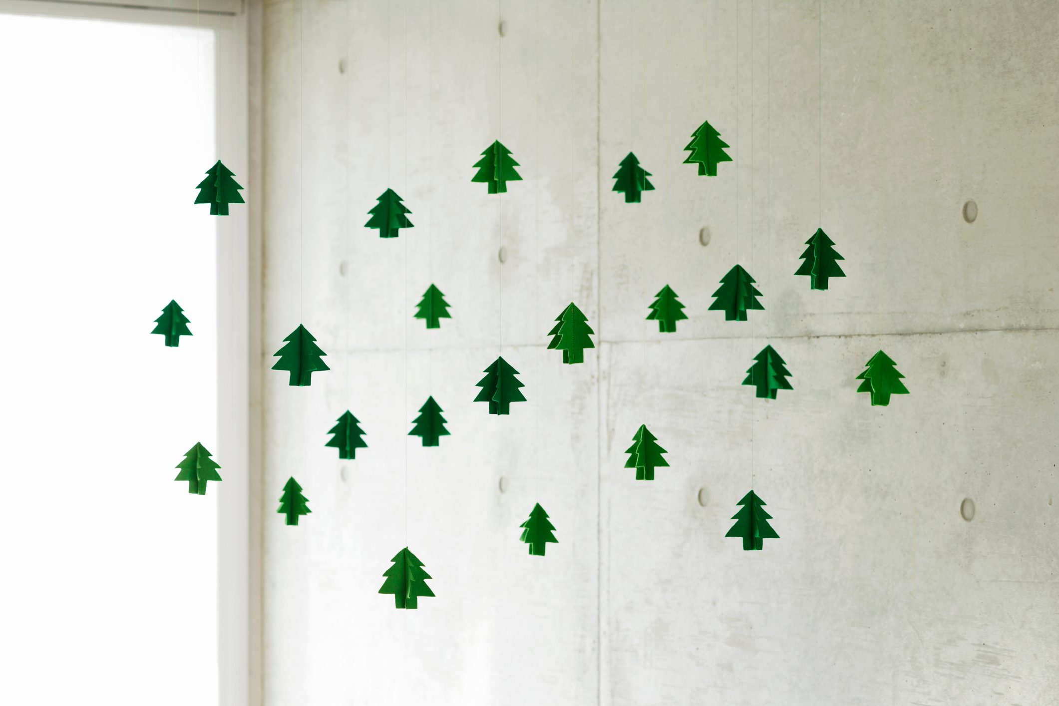 hanging felt christmas trees