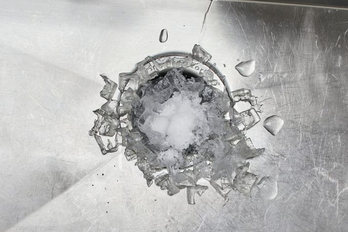 cleaning garbage disposal with ice