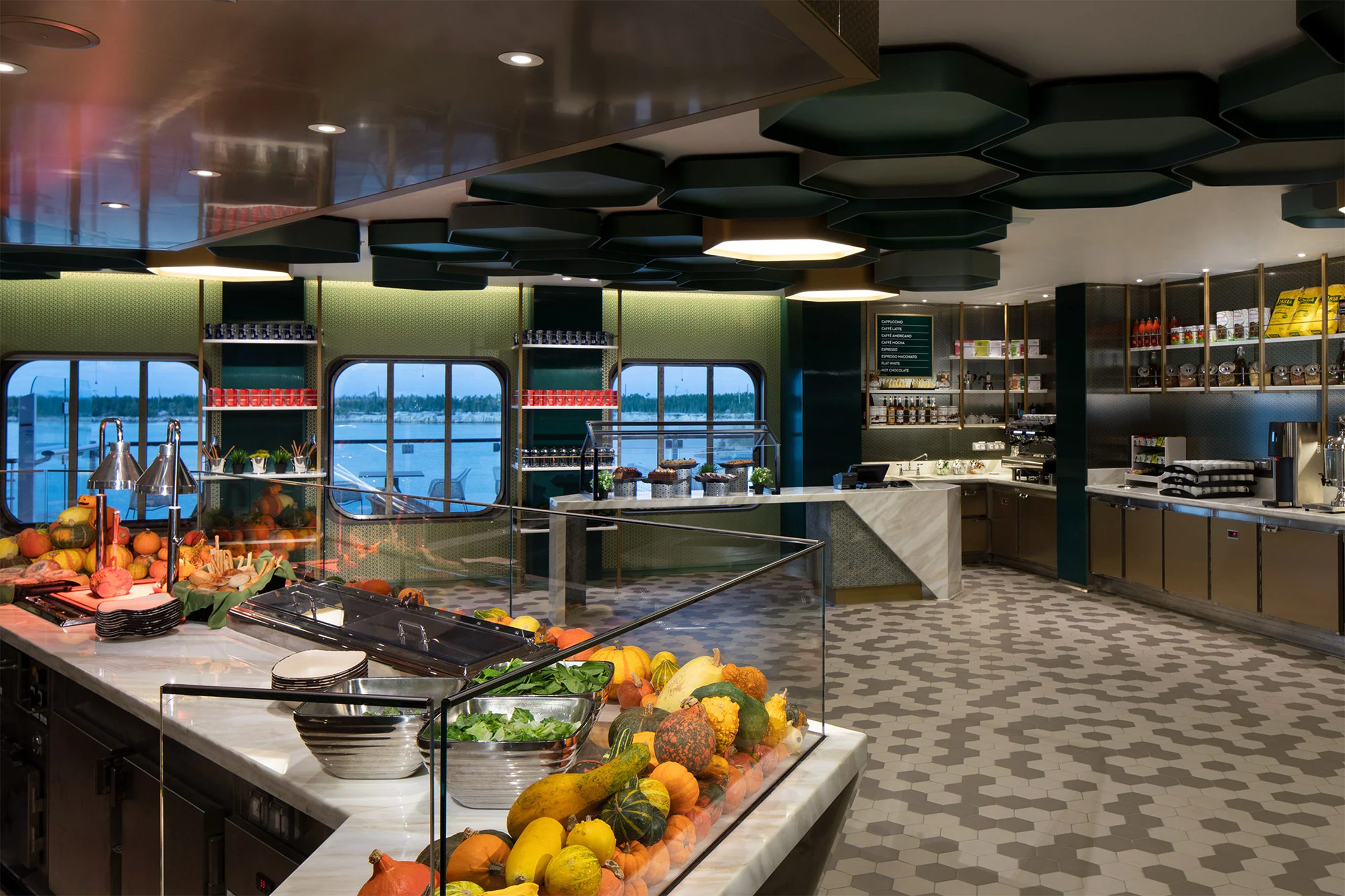 Celebrity Apex Dining