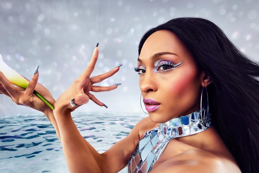 Pose Ecomm Via Hulu.com